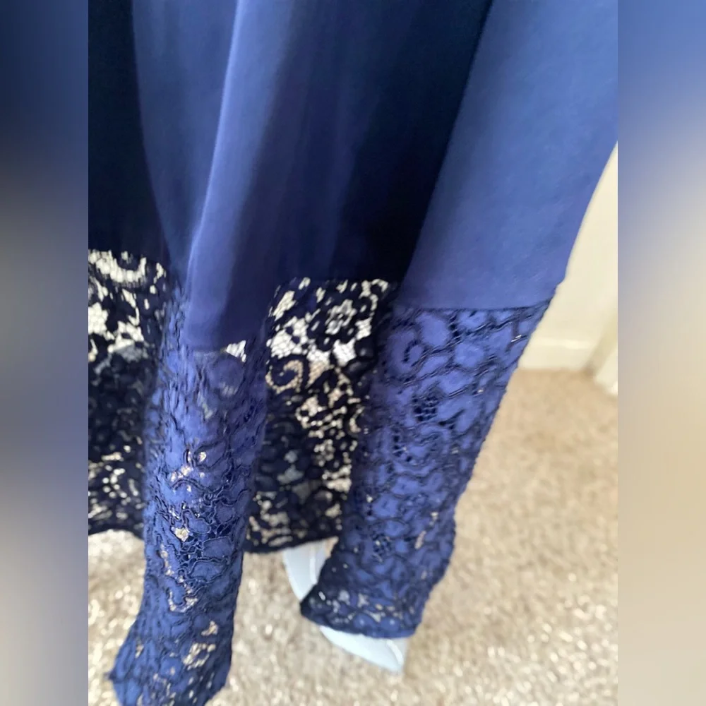 SHOSHANNA MIDNIGHT 💙NAVY BLUE💙 BEAUTIFUL HIGH-LOW LACE  DRESS SIZE 4 🌟EUC🌟